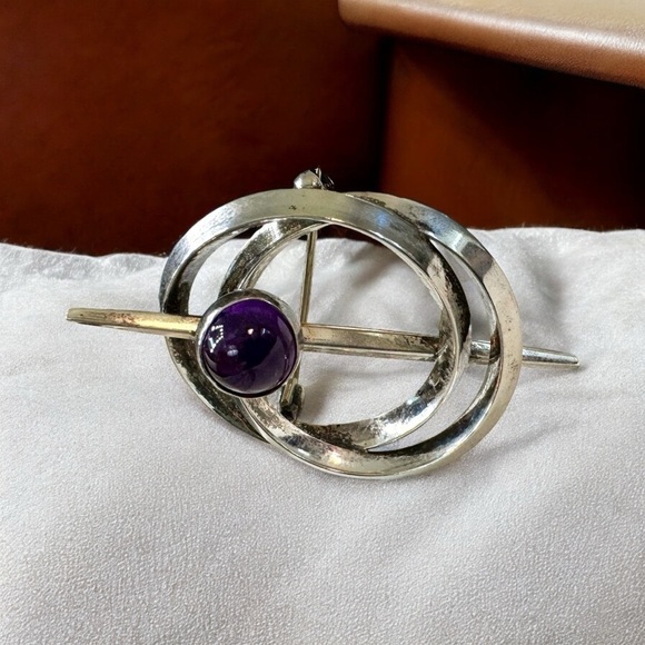 Unique Scandinavian Amethyst Sterling Silver Brooch — Arvo Saarela - Picture 4 of 9